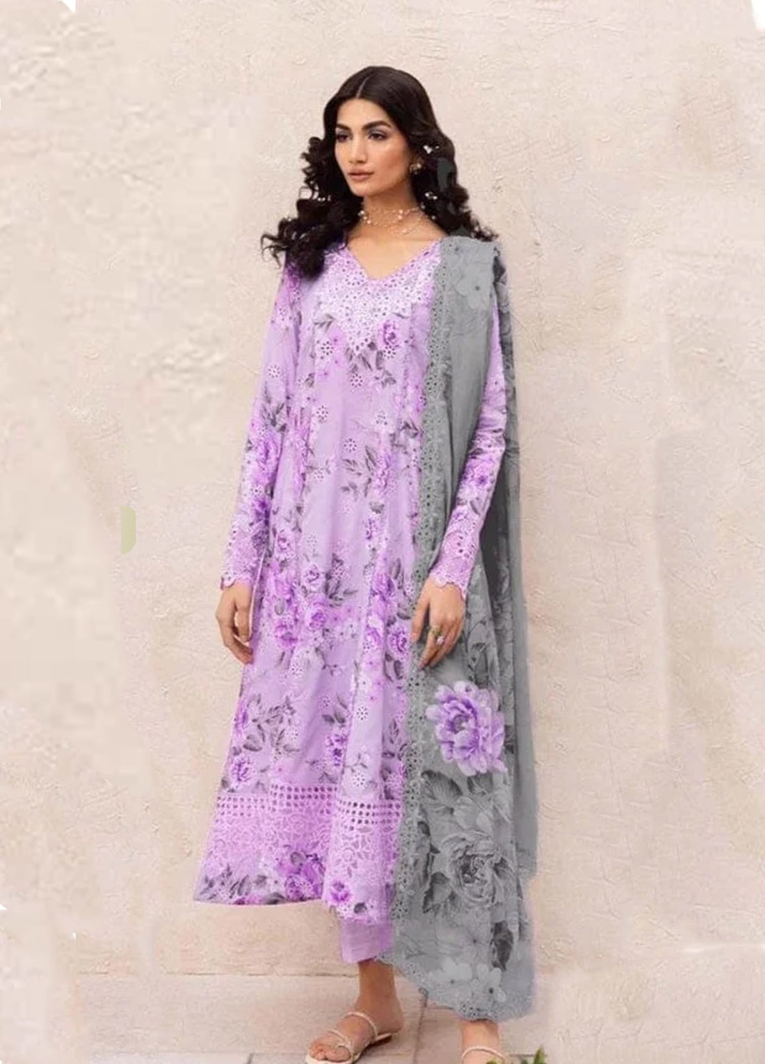 Iznik Luxury Collection Lawn Embroidery 3Piece Unstitched