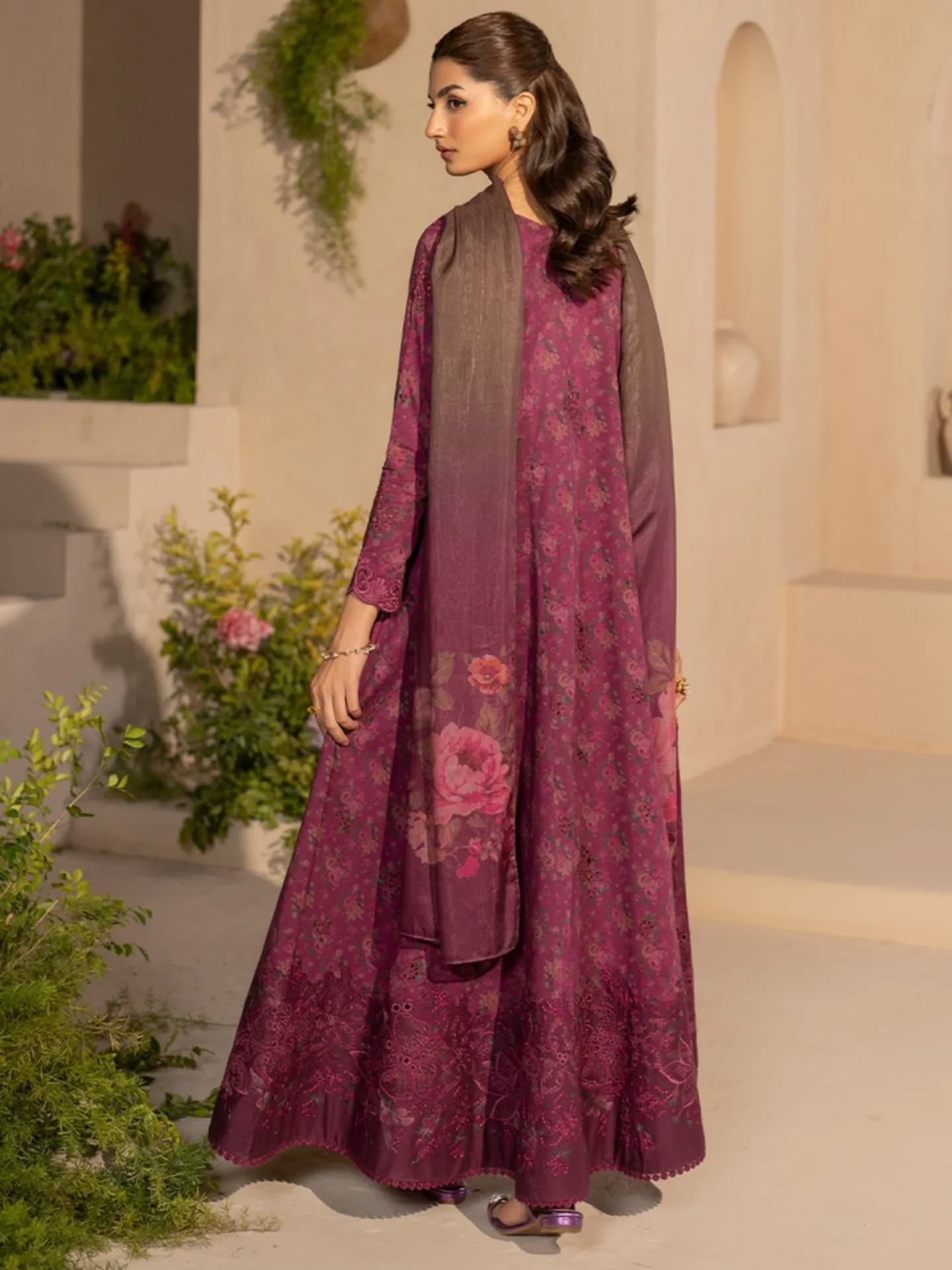 Iznik Festive Embroidered Luxury Lawn 3Piece Unstitched