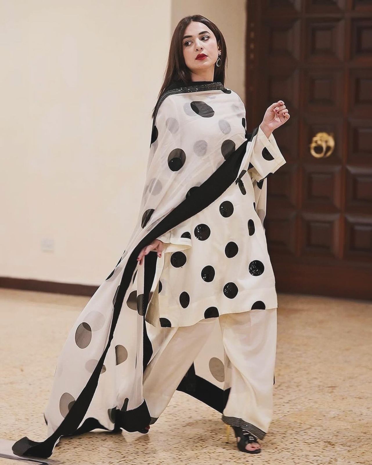 Zara Shahjahan Lawn Embroidered 3 piece Unstitched