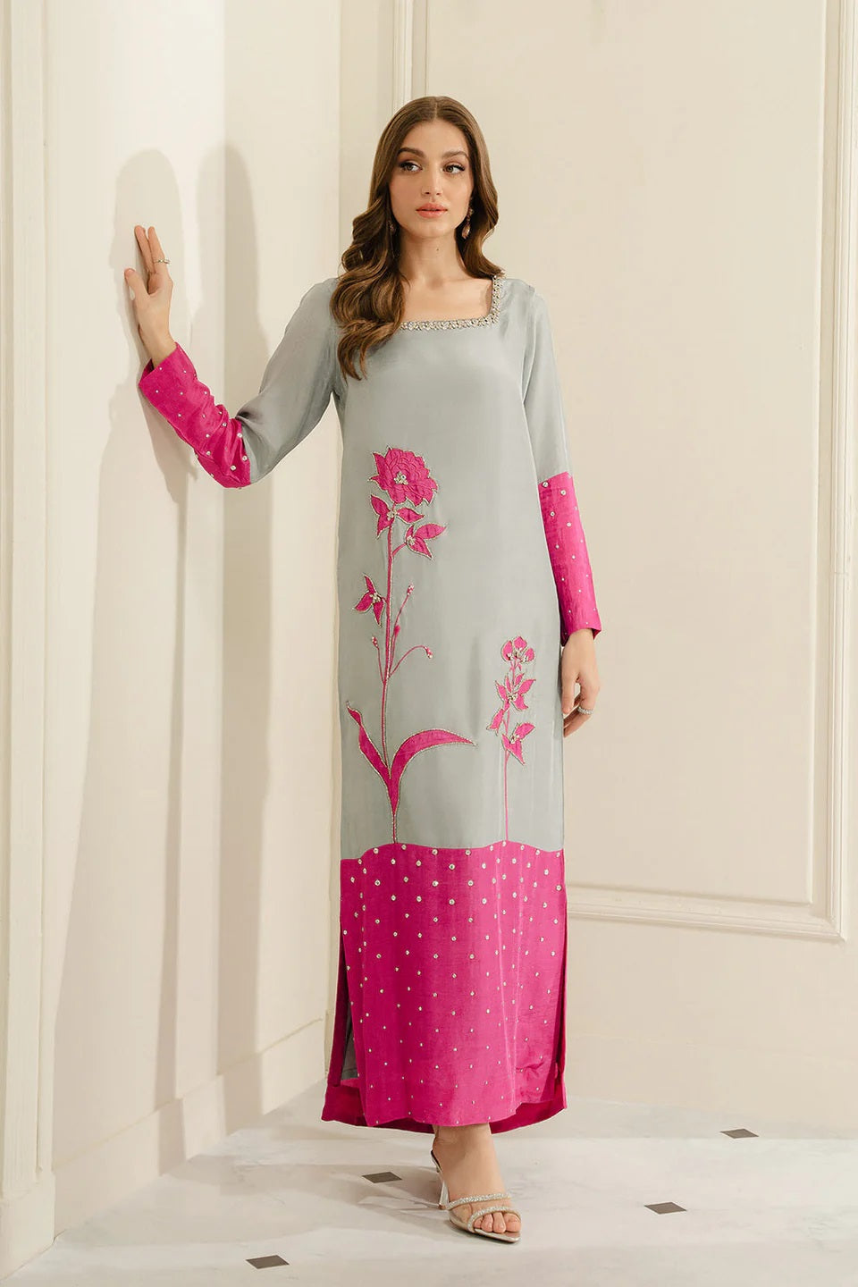 Lulusar Swiss Lawn Unstitched 3 Piece Hurai Dress